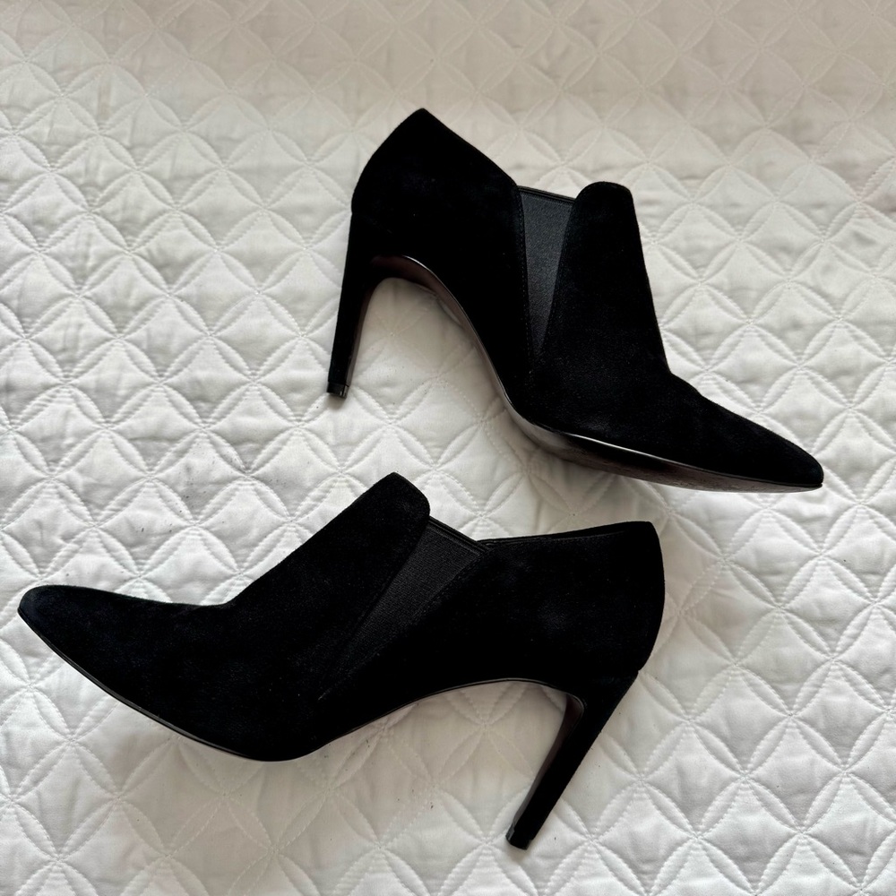 Cole Haan Allaire Shootie II Pointed Toe Suede Heeled Ankle Bootie Black Sz 9.5 - Picture 5 of 10